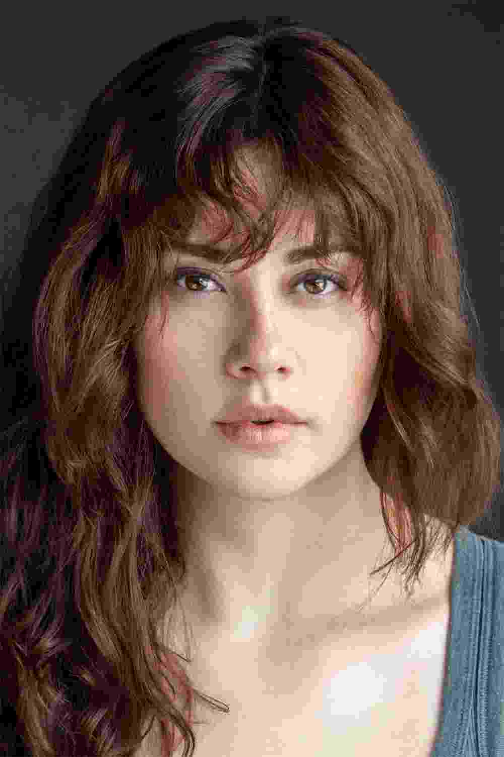 Chloe Van Landschoot