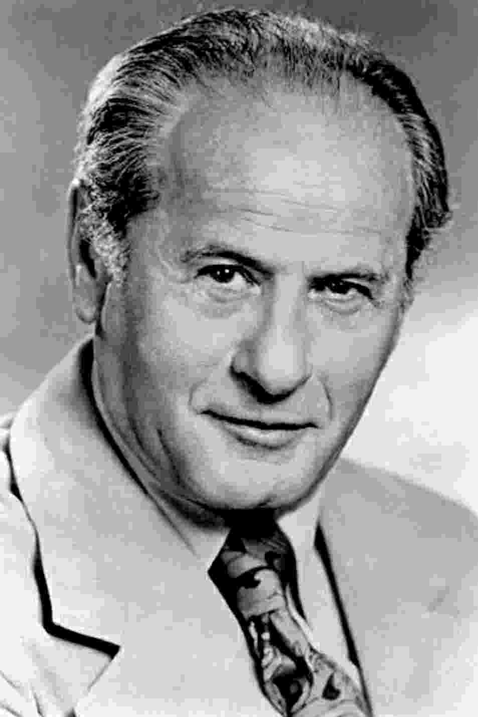 Eli Wallach