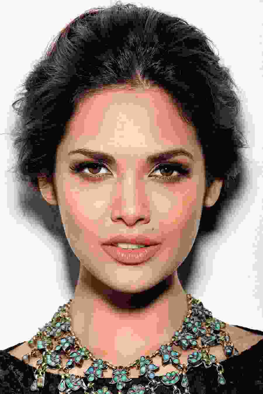 Esha Gupta