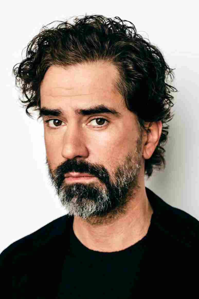 Hamish Linklater