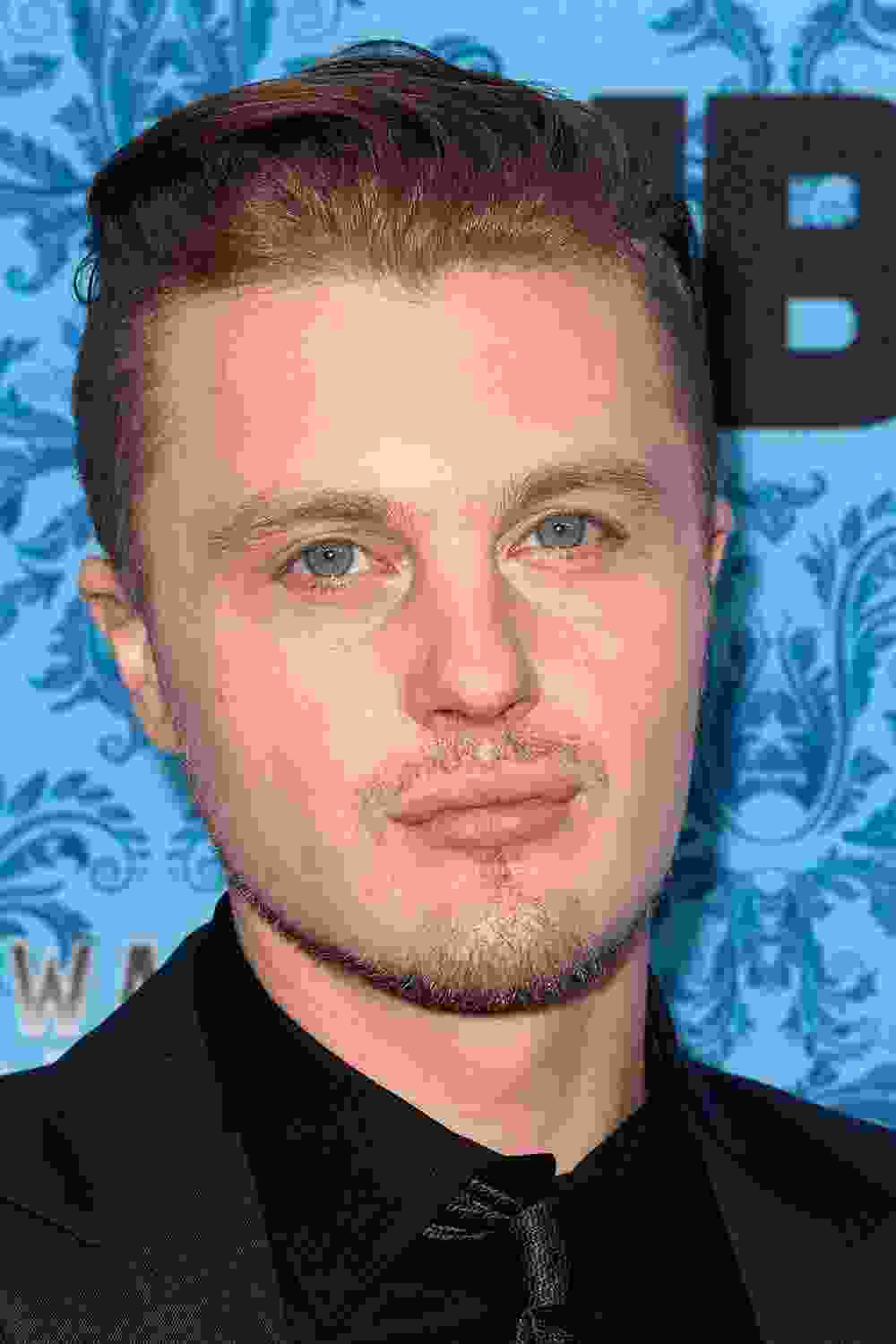 Michael Pitt